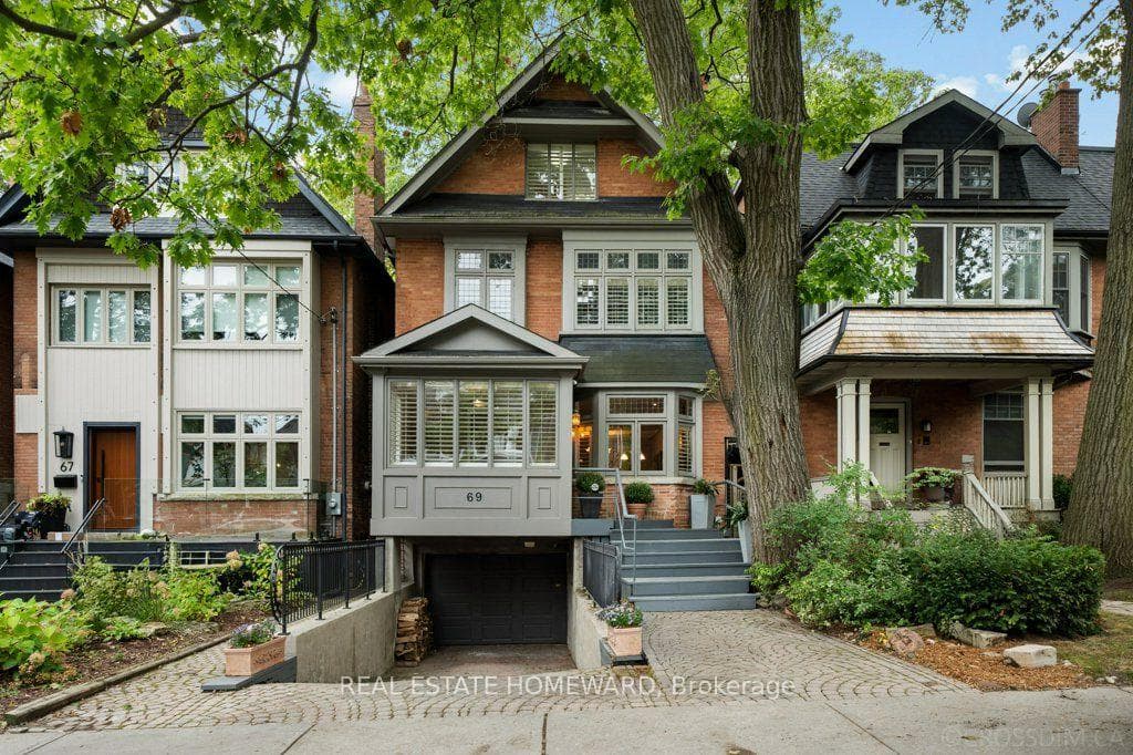 69 Walmsley Boulevard — Detached for sale in Yonge-St. Clair, Toronto