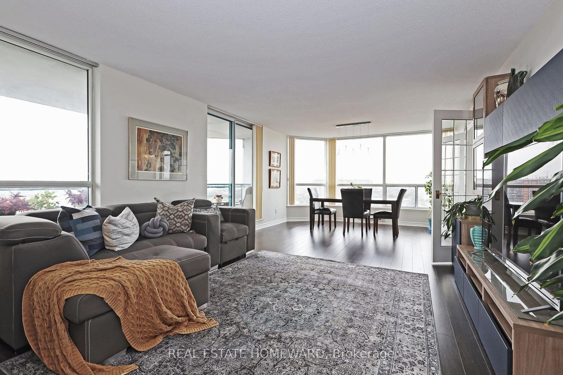 4725 Sheppard Avenue E 1913 — Condo Apartment for sale in Agincourt South-Malvern West, Toronto